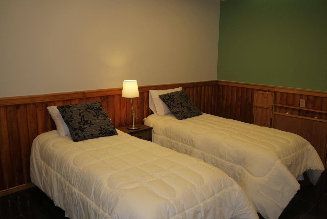 Hostal Keikruk Punta Arenas Ngoại thất bức ảnh