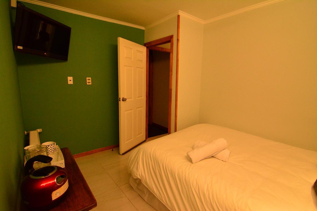 Hostal Keikruk Punta Arenas Ngoại thất bức ảnh
